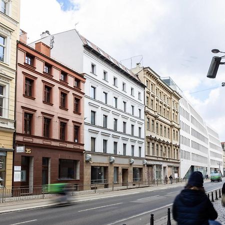 Shick Hostel Wrocław Dış mekan fotoğraf