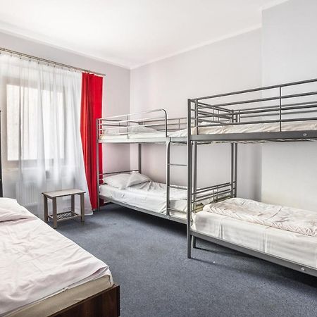 Shick Hostel Wrocław Dış mekan fotoğraf