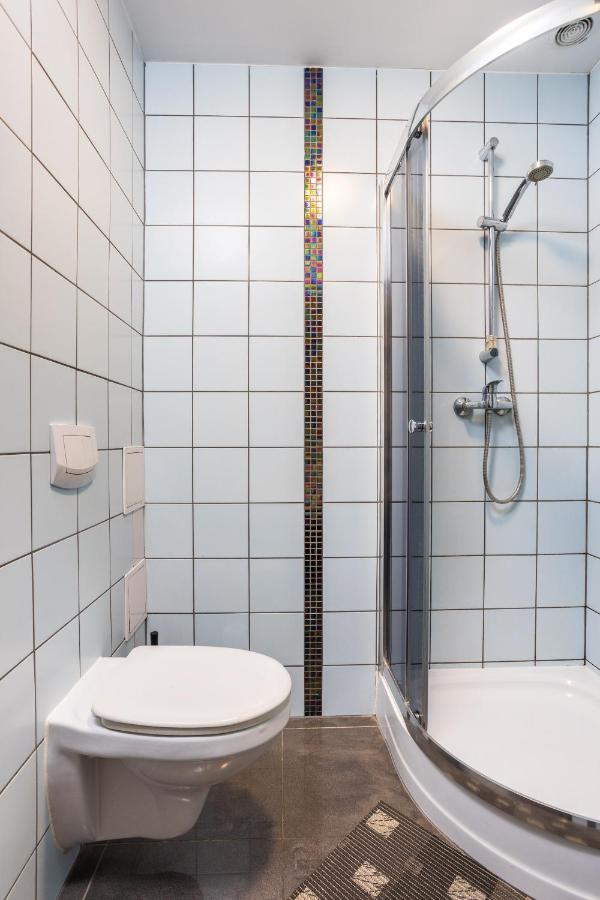 Shick Hostel Wrocław Dış mekan fotoğraf